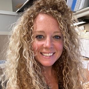 Meet your Posher, Donna